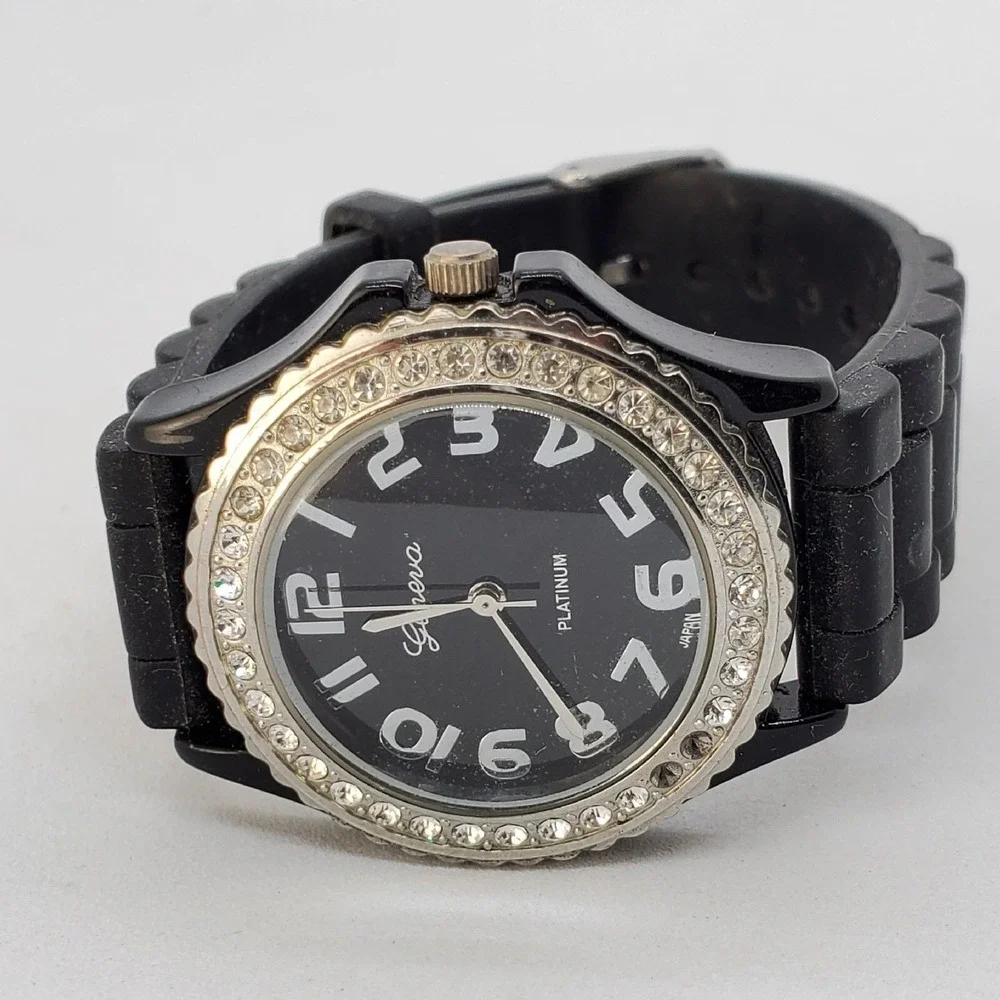 38MM Women Watch Black Dial Crystal Bezel Black Plastic‎ Band Straps New Battery
